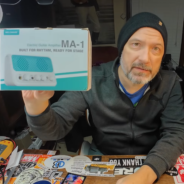 Melonare MA-1 Portable Guitar Amp with Built-in Drum Machine